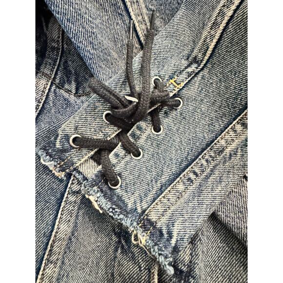 New Levi's Denim Jacket - Women's Raw Hem Lace Up Sleeves- Small - Picture 8 of 8